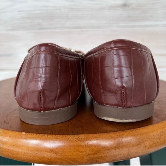 Zara Croc-Embossed Brown Loafers with Gold Detail $68 - Picture 10 of 11